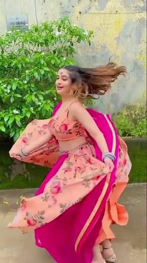 Navratri Special 💕 | Tunisha Sharma | Aditi Jamwal | Hero Gayab Mode On