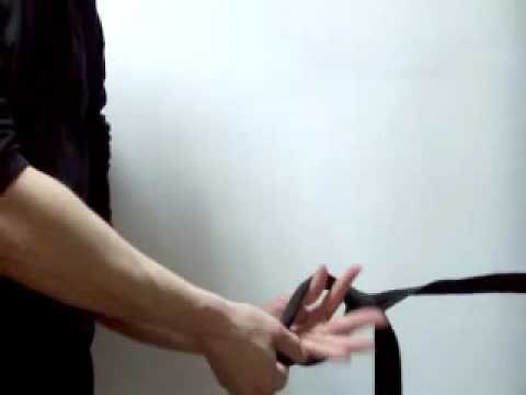 How to Tie Yourself up - One