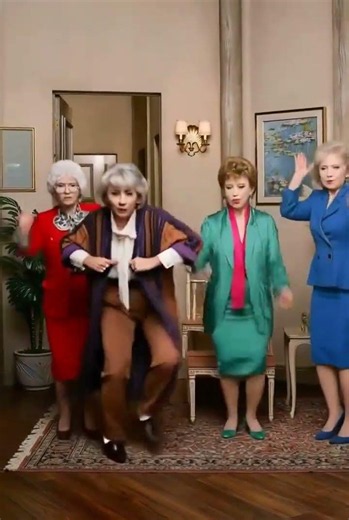 Golden Girls rockin the humpty dance.