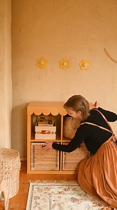 (IG)@tvorit_a_lubit upcycled this shelving unit as part of a collaboration with Annie Sloan Slovensko using Chalk Paint in Arles. Sona then sealed it with our Chalk Paint Lacquer for a hard-wearing finish. Our range of water-based paints (and also Chalk Paint Wax!) are certified Toy Safe, meaning they’ve been independently tested according to strict European regulations (EN71-3) and found to contain no materials toxic to children. Making them the perfect choice for transforming your little ones 