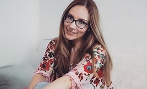 Woman earns over £1500 a month spooning strangers: What is cuddle therapy?