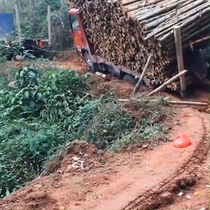 427K views · 1.2K reactions | TOP Truck Fails Compilation - Most Idiots Truck Drivers . Heavy Overloaded Truck Fails | Survival skills | Facebook