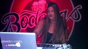 7.1K views · 288 reactions | Um pouquinho do meu show de sexta pra vcs. Daki a pouco eu estarei em Mariporã quebrando tudo. E vc, quer o meu show na sua balada? Me chama no inbox e vamos pra cima | Mulher Filé | Facebook