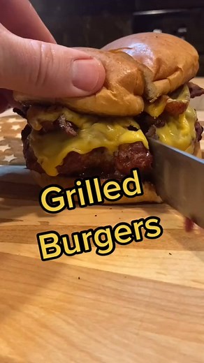 Juicy Grilled Burgers #ItsOurHome #grilledburger #burger #tipsandtricks #homecook #fyp #learnwithme #foo | Jaylin Cross