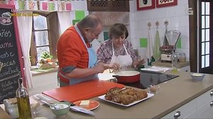 As salsas sempre lle dan un toque especial a calquera manxar que se prece! E os nosos LARPEIROS sábeno ben porque este foi #ominutomáisvisto. Que rica esa mestura! | Televisión de Galicia