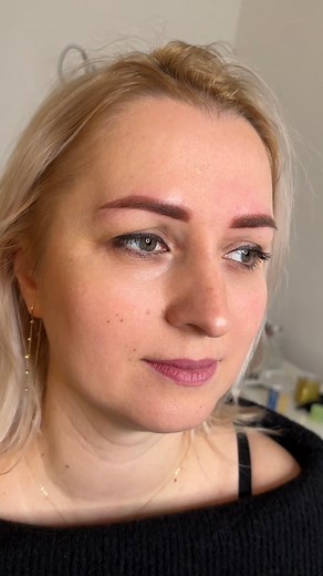 Micropigmentarea corect realizată nu doar că redefinește sprâncenele, dar poate transforma întreaga privire! 💖 | Aristocrat Studio