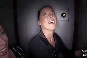 Gloryhole Hirondelle   Vanessa