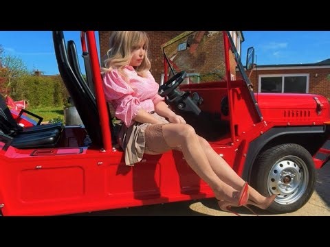 How to Style Sheer Tan Stockings with High Heels | Falke Hold Ups Hosiery & Louboutins: 4K LOOKBOOK