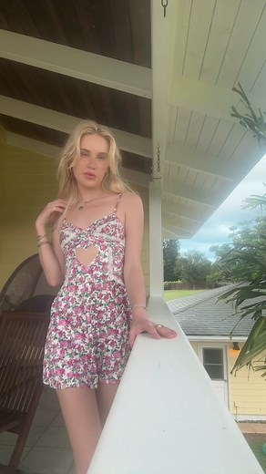 Im my biggest fan #fyp #justgirythings #hawaii #kauai #foryou #foryoupage #girltok #goodlife