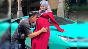 Pregnant woman gifts husband Lamborghini as 'reward' for upcoming 'sacrifice' and sleepless nights [Viral Video]