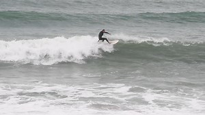 🌊🎥 from yesterday in Satellite Beach, FL for your Saturday lunchtime entertainment! 🍔 #rawsurf #lunchtime #entertainment #winterinflorida #surfvideo #surfedit #satellitebeach #florida #surfing #yesterdayssurf | Raw Surf