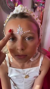 25K views · 1.6K reactions | #onthisday One of my favorite Halloween costumes Somer has done so far諾✨#throwback #halloween #angel #costume | Tess Walker | Facebook