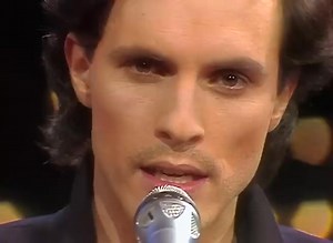 Peter Schilling On ZDF Hitparade (1983) Major Tom (Völlig losgelöst) | Saudades da minha época