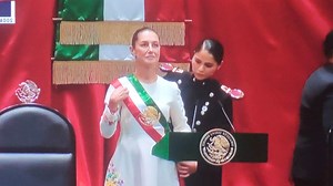 2.1K views · 18 reactions | Mexico tiene a la primera Presidenta mujer de su historia | Noticiero Al Aire Zitácuaro | Facebook