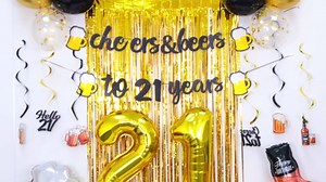 Vlipoeasn Beer Theme 21st Birthday Decoration Kit, Black Gold 21st Birthday Glitter Banner, Balloons for Cheers and Beers to 21 Year Old Birthday Party