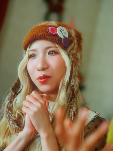 Little Glee Monsterのクリスマスイブニング - 音楽ビデオ