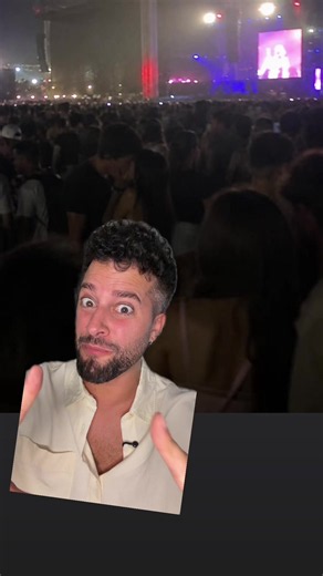 Publi | Pillo a dos influencers liándose en un festival y me piden que no saque la foto. La próxima vez que lleven unas gafas #SunPlanet que encontrarás en las Estaciones de Servicio de @repsol #influencers #StoryTime #Festival #greenscreen