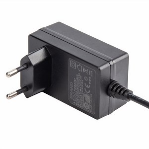 [Hot Item] Free Sample AC Adapter CE GS Ukca PSE FCC UL C-Tick SAA CB Power Supply Adapter Transformer AC Adapter 9V 12V 15V 18V 24V 36V 1A 2A 3A 4A 5A DC Power Adaptor