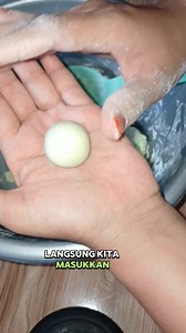 1.6K views · 192 reactions | BUAT ONDE ONDE SEBAGAI MENU TAMBAHAN BUKA PUASA ❗️ MasyaAllah Alhamdulillah segala menu dibuka puasa adalah rezeki. Terimakasih atas nikmat sehat dan nikmat rezekimu ya Allah.. Selamat berbuka puasa, semoga segala ibadah kita di bulan Ramadhan dapat dibalas pahala oleh Allah SWT Aamiin 爐 #fyp #menusederhana #resepeondeonde #ondeonde #keseharianiburumahtangga | Kiki Afandi | Facebook