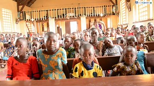 3.3K views · 120 reactions | WEMA NI AKIBA HAUOZI PADRE GASPER LIFA...