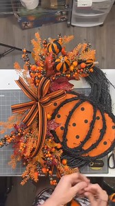 Halloween grapevine design! 🖤🧡 | How I See It Blog, LLC
