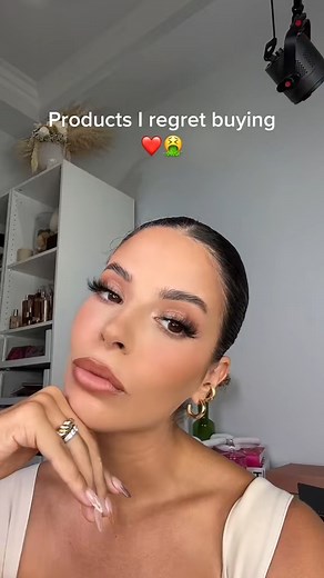 Issa joke 😮‍💨🔥 #makeup #foryou #makeuptutorial | Laura Lee