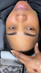 4 comments | Velvety, rich brown Ombré eyebrow! The Colour is giving,...