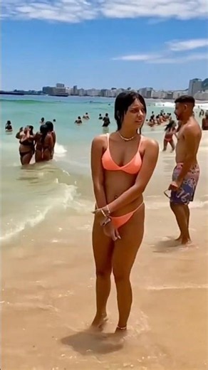 🇧🇷 Copacabana Beach A Beautiful Day