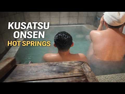 What happens at japanese onsen ?