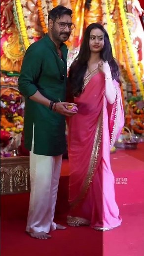 Bhabhi Pressing Her Soft Boobs