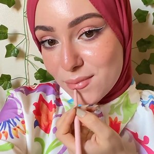 🌌SHEGLAM Power Bouquet Lip Gloss 🌌 Available shades : ✅Tan-Tilizing ✅Pink Slip ✅Power petals ✅Vepeach . . . . . #sheglamlipgloss #sheglam #lipgloss # #powerpetals #pinkslip #bouquetlipgloss | Cosmo Plus