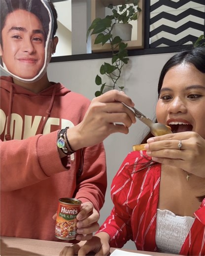 This #HuntsSuperCollab is a snack-stopper you wouldn't want to miss! 🔥 Don’t believe us? Just watch! 🕺🎶 | Yummy Hunt's