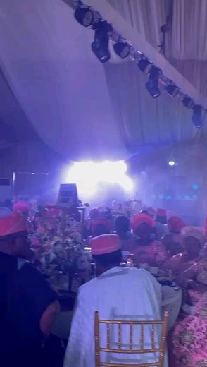 38 reactions | We love to beautify your event with our delicacies and out beautiful attires just for you always Amalatohsure A brand you can confidently trust to handle the buka side of your event Amalatohsure Proudly ibile #amalatohsure #partyamala #partyfood #owanbe #tuesday #abula.#abulaspot | Amala toh sure | Facebook