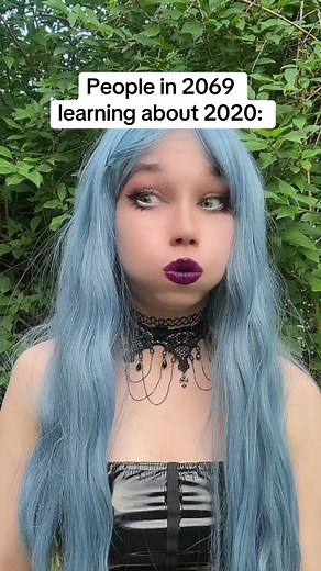 Alt girl blue hair looks 2020 — alt makeup & anime inspo
