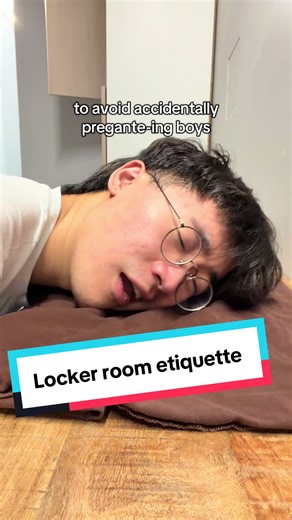 Locker Room Etiquette Tips for a Respectful Gym