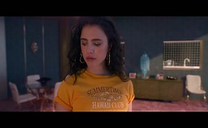 Margaret Qualley, Demi Moore Sexy Scene in The Substance
