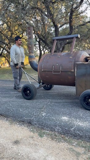 The Pot Belly Rig is coming along with some custom axles and wheels🔥 not much longer till we strip it down and paint finish. | Pit Love Barbecue