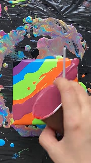 Creative oil painting tutorial Abstract acrylic painting Make decorative paintings #homedecor #wallart #texture #paintingprocess #paintingart #painting #artistsoninstagram #artofinstagram #artgallery #abstract #abstractart #artwork #artist #texturedart #abstractpainting #oilpainting #art | Artismore