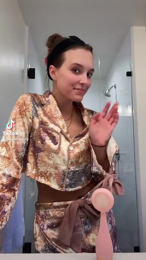 you NEED the PMD Clean Pro RQ in your life ✨ #pmdbeauty #pmdclean #brilliantconfidence | PMD Beauty | Facebook