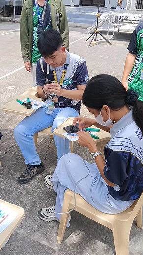 Pinakita ang galing ng IT sa paggawa ng ethernet cable (RJ45) 😍 #bsitday | NJ Regio