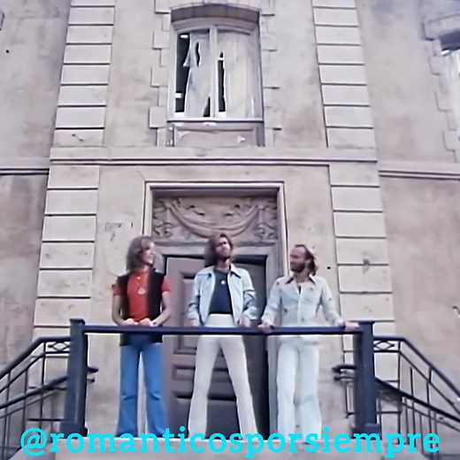 Bee Gees (Stayin Alive ) | románticos por siempre