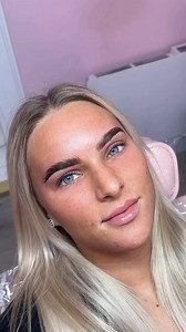 Hotter days call for smudge-proof beauty勺 With a brow lamination and a lash lift, you are all set for long-lasting, flawless brows and lashes perfect for spring & summer ☁️✨﫧 @elliesbrowbar_ created this flawless lamination using brow & lash bomb…were obsessed朗 #beautifulbrowsandlashes #browartist #lashartist #lashtech #browstylist #beautifulbrows #bb #lashlift #lvl #browtechnician #salonsupplies #browbomb #lashbomb | Beautiful Brows and Lashes | Facebook