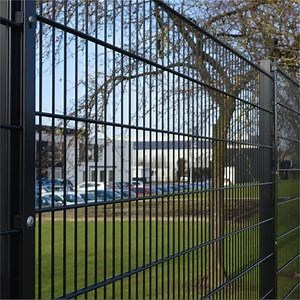 [Hot Item] Heavy-Duty Garden Security Fence with Double Wire Mesh Design