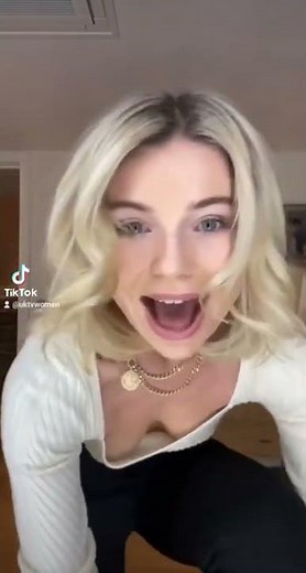 Georgia Toffilo Downblouse no bra hot. #uk #georgiatoffilo #blonde #sexy #hot