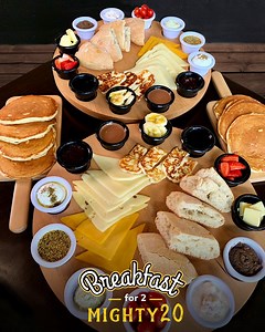 Don’t miss out on our amazing breakfast for two 😍⁣⁣ ⁣⁣ ✔️The mighty 20 breakfast is served every day before 3:00 pm for only 18,000 LBP.⁣⁣ ⁣⁣ ✔️ A wide selection of pancakes and fresh bread to dip into different flavors, with your choice of coffee or tea for two. ⁣⁣ ⁣⁣ ✔ Available in our City Centre Beirut, ABC Verdun, ABC Ashrafieh, CITYMALL, The Backyard Hazmieh, LeMall Sin El Fil, LeMall, Dbayeh, Bliss, Kaslik, Jbeil, Tripoli and The Spot Saida #Breakfast #dipndip | dipndip
