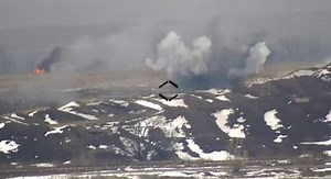 Ukraine army destroys enemy IFV outside Russian-occupied Dokuchayevsk (Video)