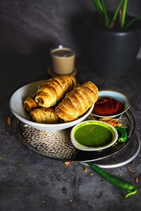 38 reactions · 16 shares | Samosa Roll is a delightful fusion of the classic Indian samosa and a convenient roll! Get step-by-step picture recuoe here: https://www.mygingergarlickitchen.com/samosa-roll/ #samosa #samosaroll #indianfood #streetfood #recipevideo #vegetarianfood #vegetarian #teatime #teatimesnacks #desi #potatoes #puffpastry #baked #cooking #recipes #recipeoftheday | My Ginger Garlic Kitchen | Facebook