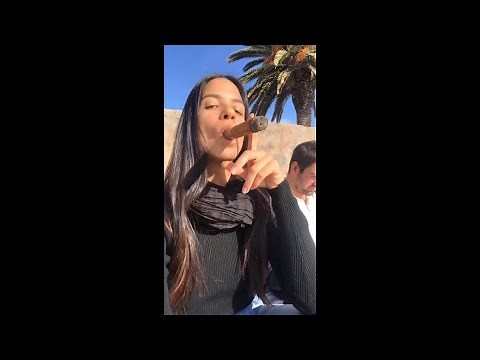 Young cigar girls 2