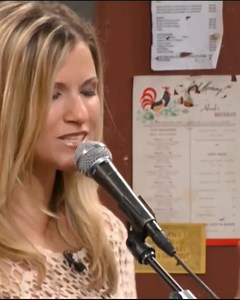 21 reactions | Bill & McKenna Medley The time of my life | Nossas Musicas | Facebook