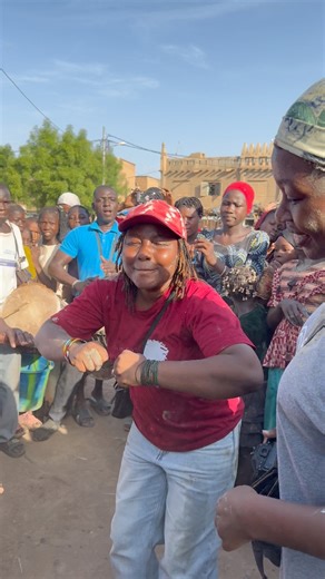 122 reactions · 10 comments | Top départ pour les festivités du...